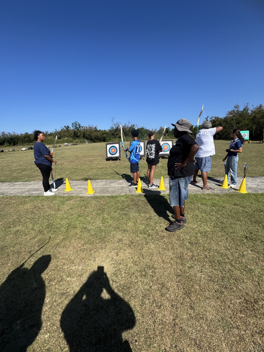 Accueil des jeunes d'un centre de vacances...